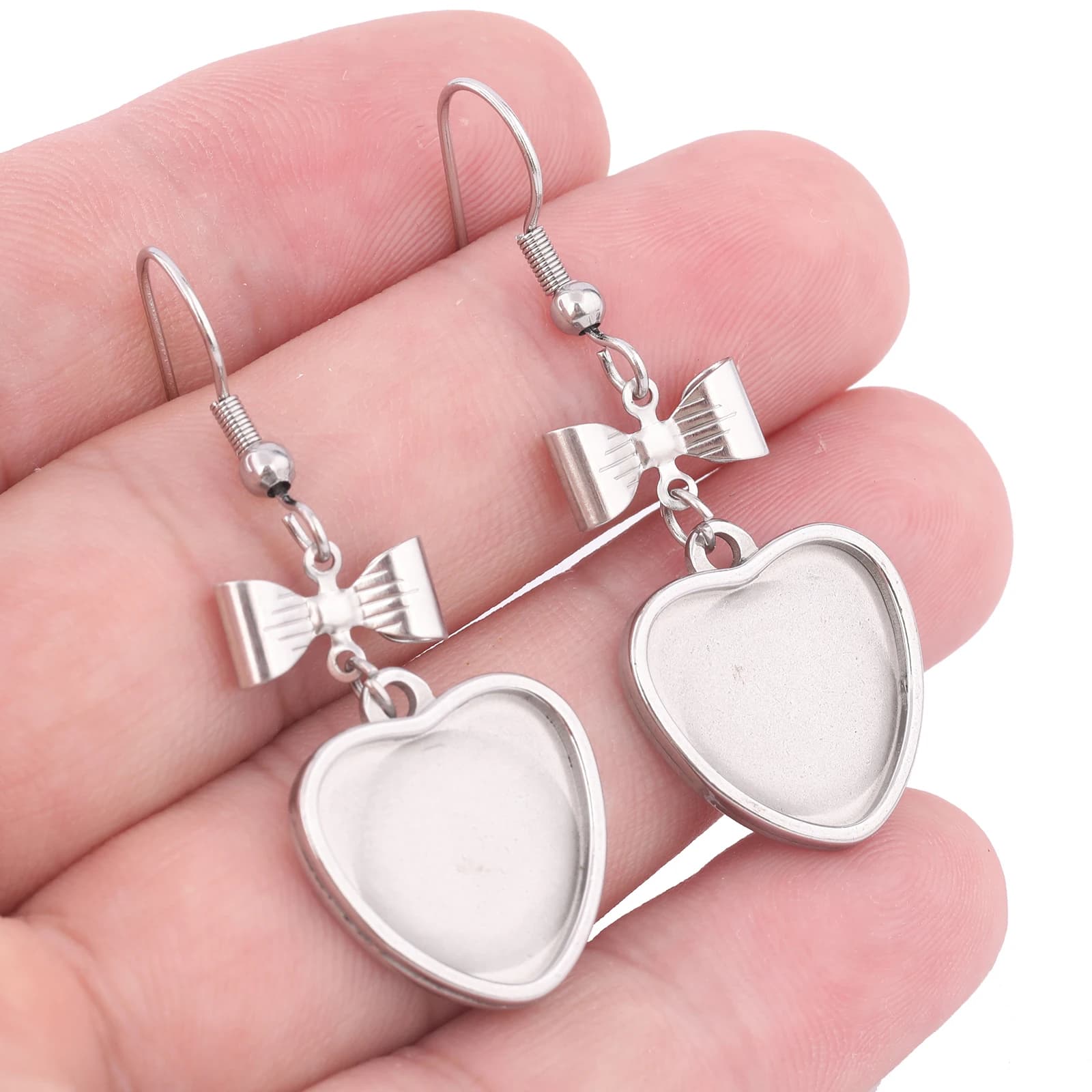 10 pz In Acciaio Inox Arco Connettore Risultati Dell'orecchino Misura 15mm Cuore Cabochon Orecchini Impostazione Base Spazi Vuoti Creazione di Gioielli Fai Da Te