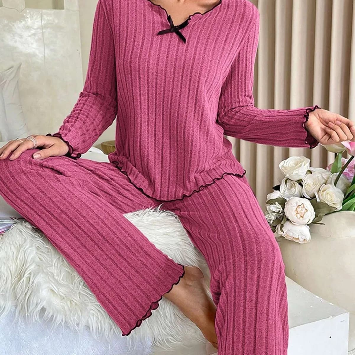 New European and American Style Black Edged Twisted Edge Casual Home Set with Decorative Strips Ladies Nightwear Homewear