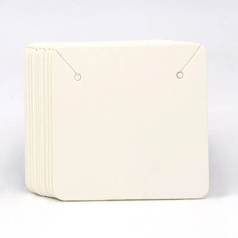 50 pz 5*5 cm Quadrato Colorato Vuoto Kraft Nero Bianco Gioielli di Carta Collana Orecchino Etichetta di Carta Tag Fatti A Mano Accessori FAI DA TE