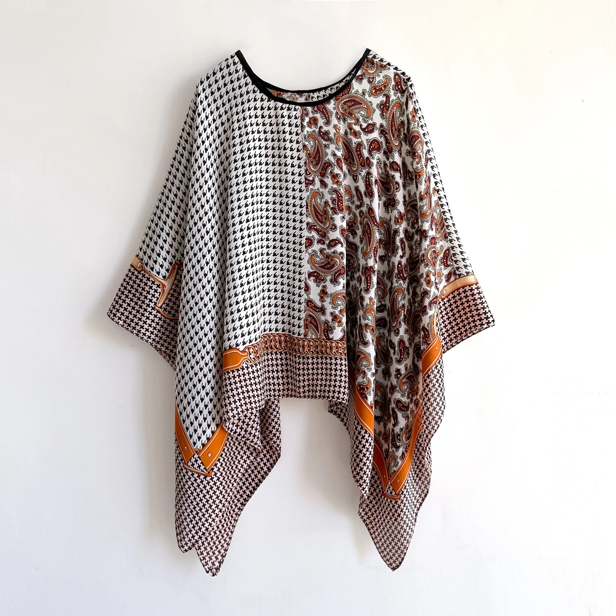 2024 Poncho Pullover scialle sciarpa di protezione solare nuova sciarpa Versatile abbinata a abbigliamento estivo per il tempo libero con protezione solare allentata da donna