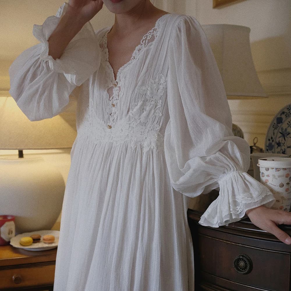 Nuova camicia da notte lunga bianca da donna 2026, vestaglia a maniche lunghe, abito da casa ampio e comodo 100% cotone