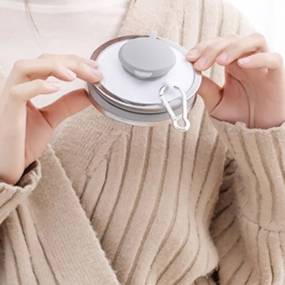 Bottiglia d'acqua pieghevole in silicone da 500 ml, a prova di perdite, con gancio, tazza pieghevole da campeggio, resistente al calore, tazza per bere appendibile, per escursionismo