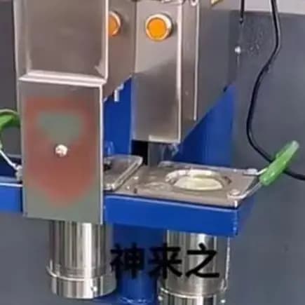 Macchina per Pasta in Acciaio Inox con 5 Stampi, Utensile da Cucina per Spaghetti e Noodle