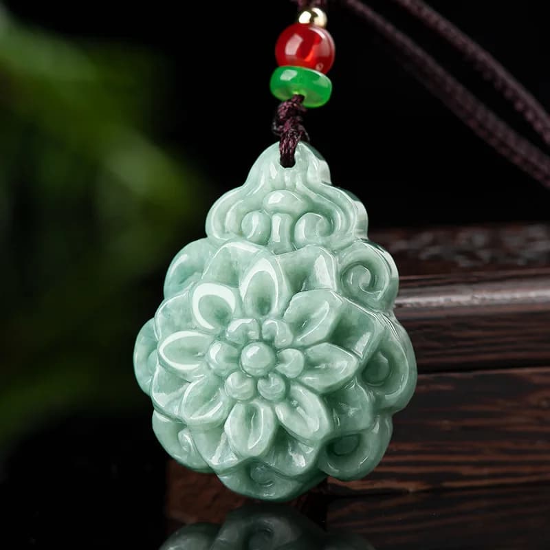 Ciondolo rosa di giada naturale di grado A Ciondolo di semi di fagiolo verde Collana a catena di maglione Ciondolo di giada Accessori di gioielli in pietra di giada