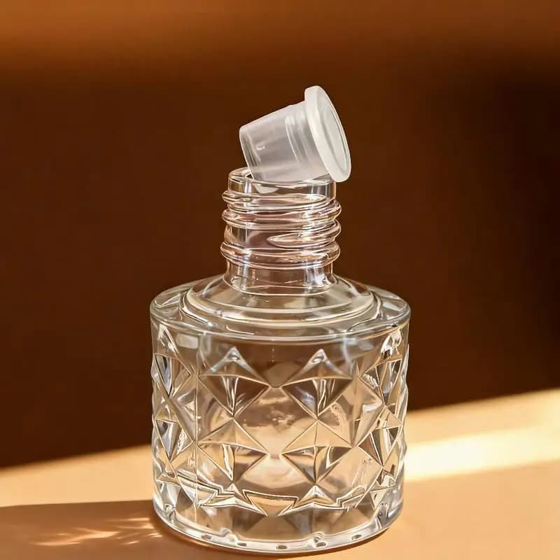 Diffusore di Oli Essenziali per Auto, Bottiglia Profumata da Appendere, Purificatore d'Aria e Ornamento per Specchietto Auto e Decorazione Casa