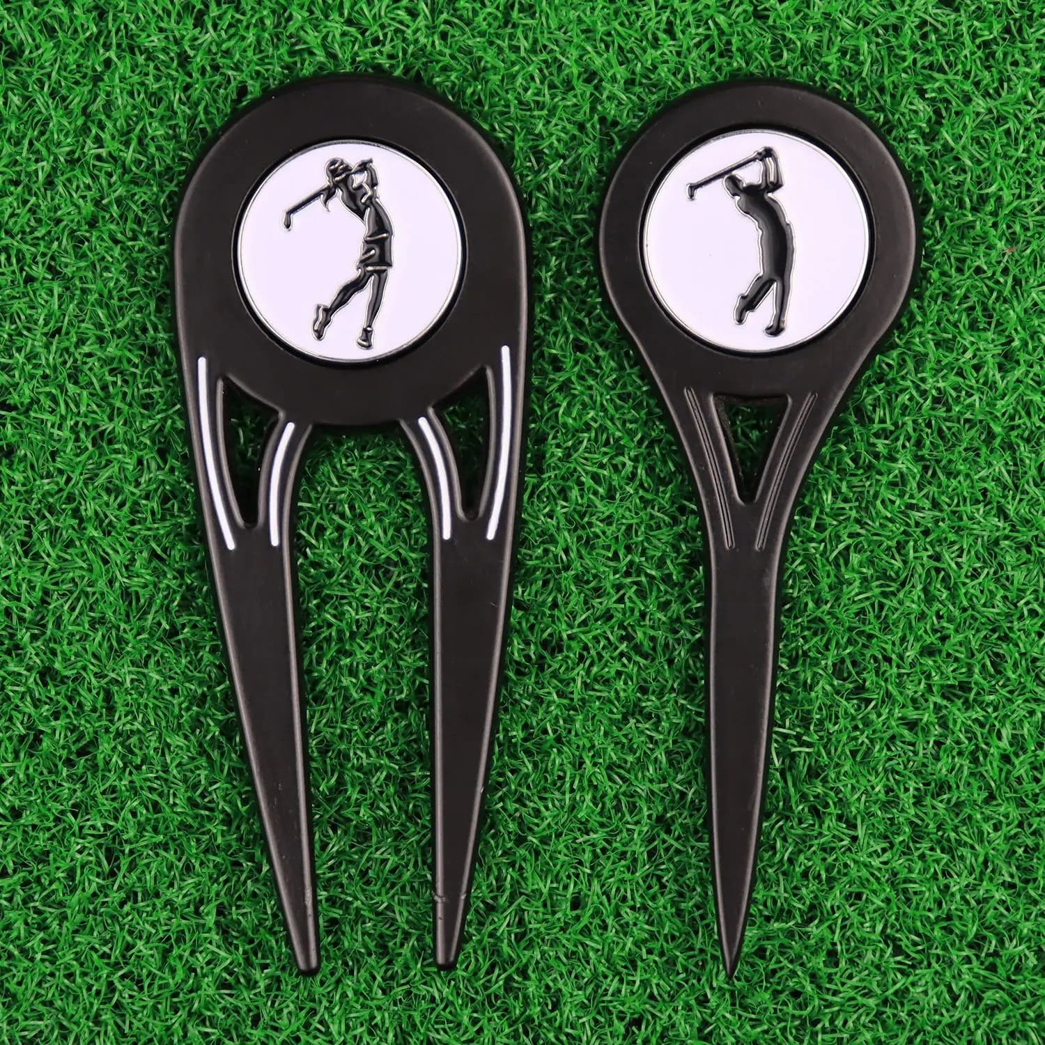 Black Magnetic Golf Divot Tool 25mm Logo Ball Marker Golf Pitch Repair Fork Magnetic Design Golfer Training Accessory Gift