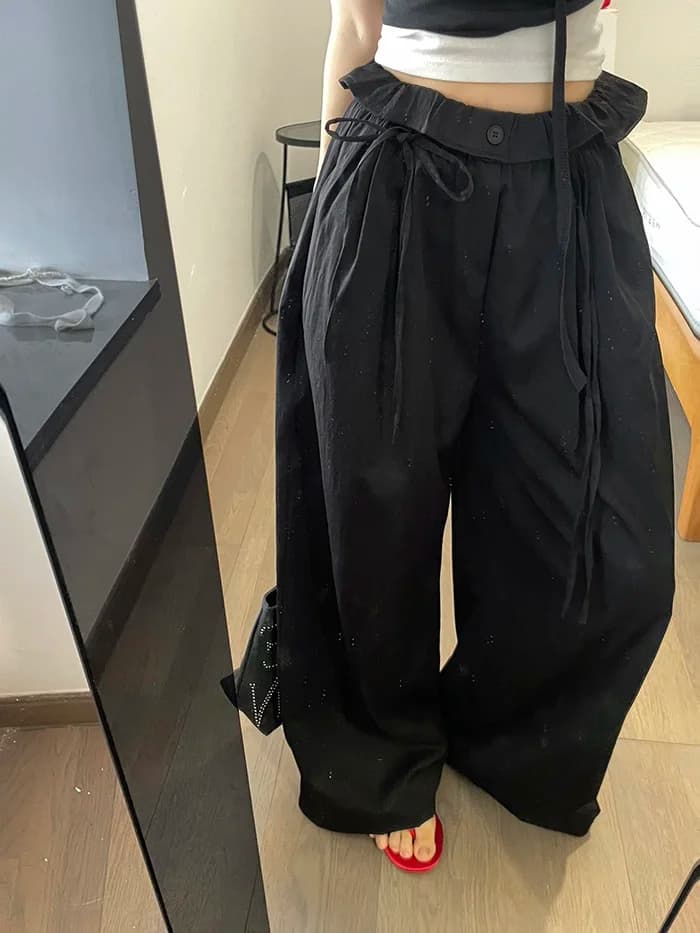 Pantaloni Casual Neri Larghi da Donna a Vita Alta, Nuovo Stile Primaverile, Lunghi fino al Pavimento con Cintura e Design a Risvolto
