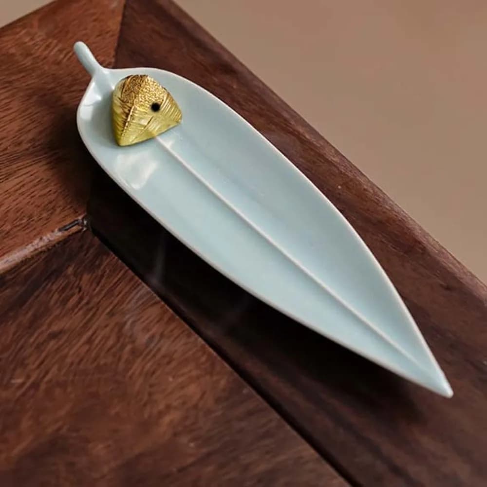 Portaincenso a forma di barca Zongzi in ceramica con base a foglia di Zongzi, bruciatore per bastoncini di incenso, robusto ornamento tradizionale per aromaterapia