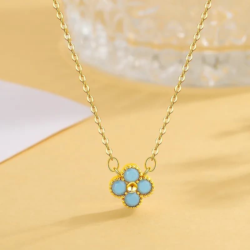 Nuovo anello arcobaleno dopamina transfrontaliero, collana dal design dolce, orecchini a perno di nicchia di lusso leggero da donna, gioielli di alta gamma.