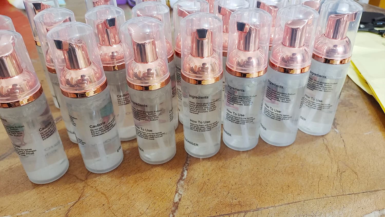 Detergente per ciglia personalizzato all'ingrosso 30ml 60ml Shampoo estensione ciglia con Kit detergente Shampoo ciglia pennello