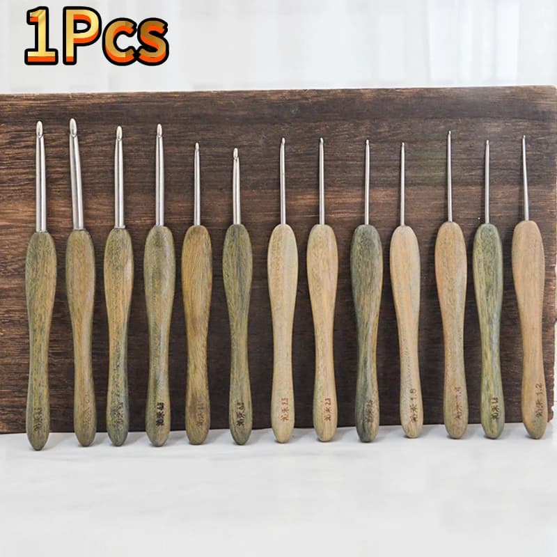 1Pcs Multiple Options Green Sandalwood Handmade Crochet Hooks 1.2mm-6.0mm Fine Stainless Steel Knitting Needles Tools