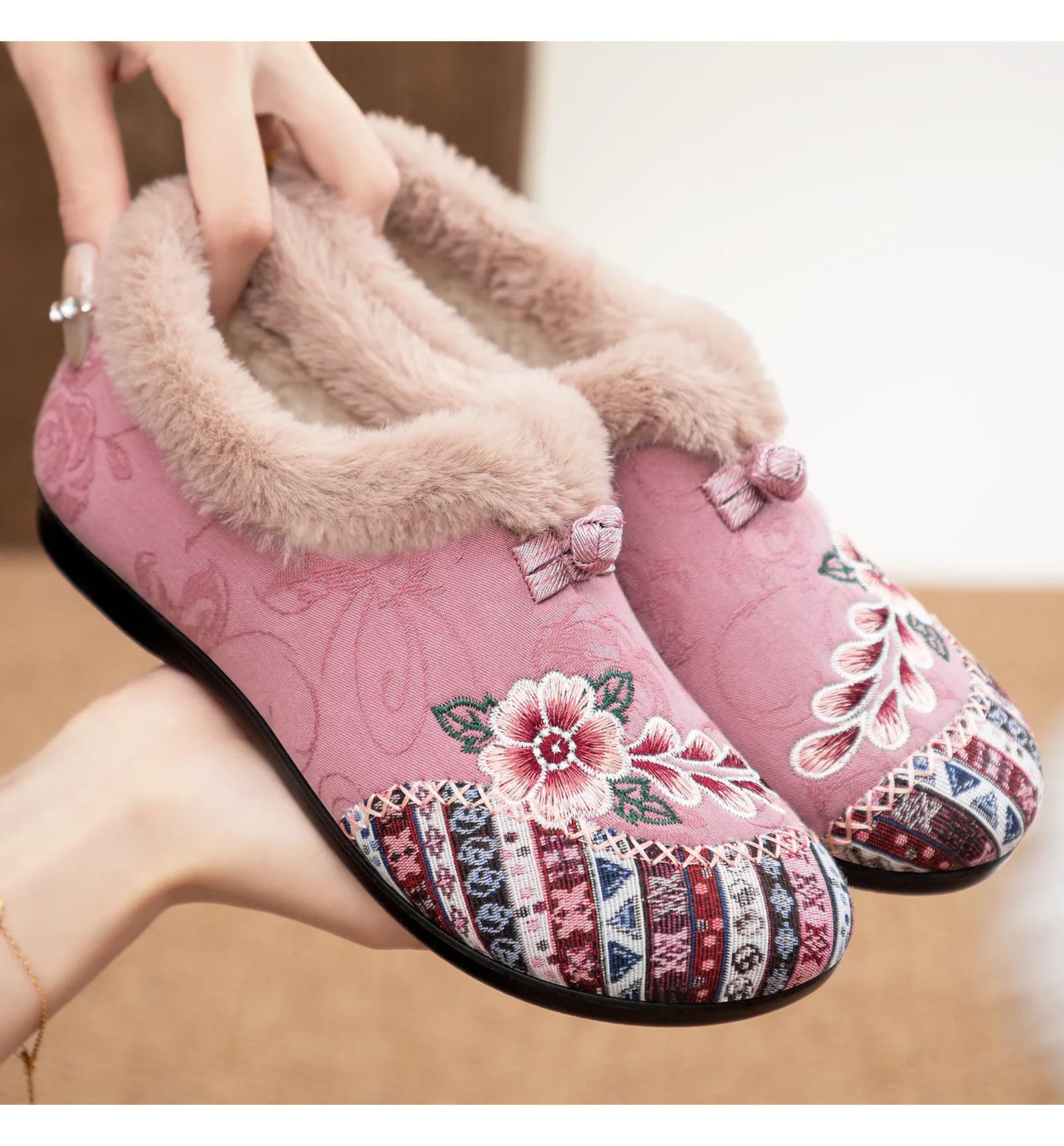 Women Winter Bohemian Ethnic Embroidered Shoes Plush Lined Collar Chinese Knot Button Slip‑On Warm Daily Flat Short Ankle Shoes