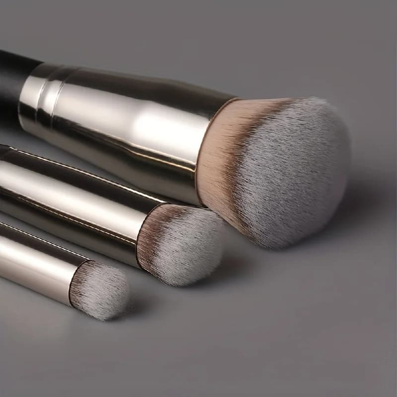 Set of Kabuki 3 Piece Base Brushes for Liquids/Crema/Power, Perfume-free Polyester Sewings for All Skin Types