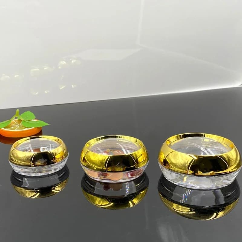 Containers Plastic vacuum holders for Capsules, Flacons with Gold Carpet, Acrylic jars for Cream, Travel boxes for Umbrella, Plastic containers for Pills and Cosmetics