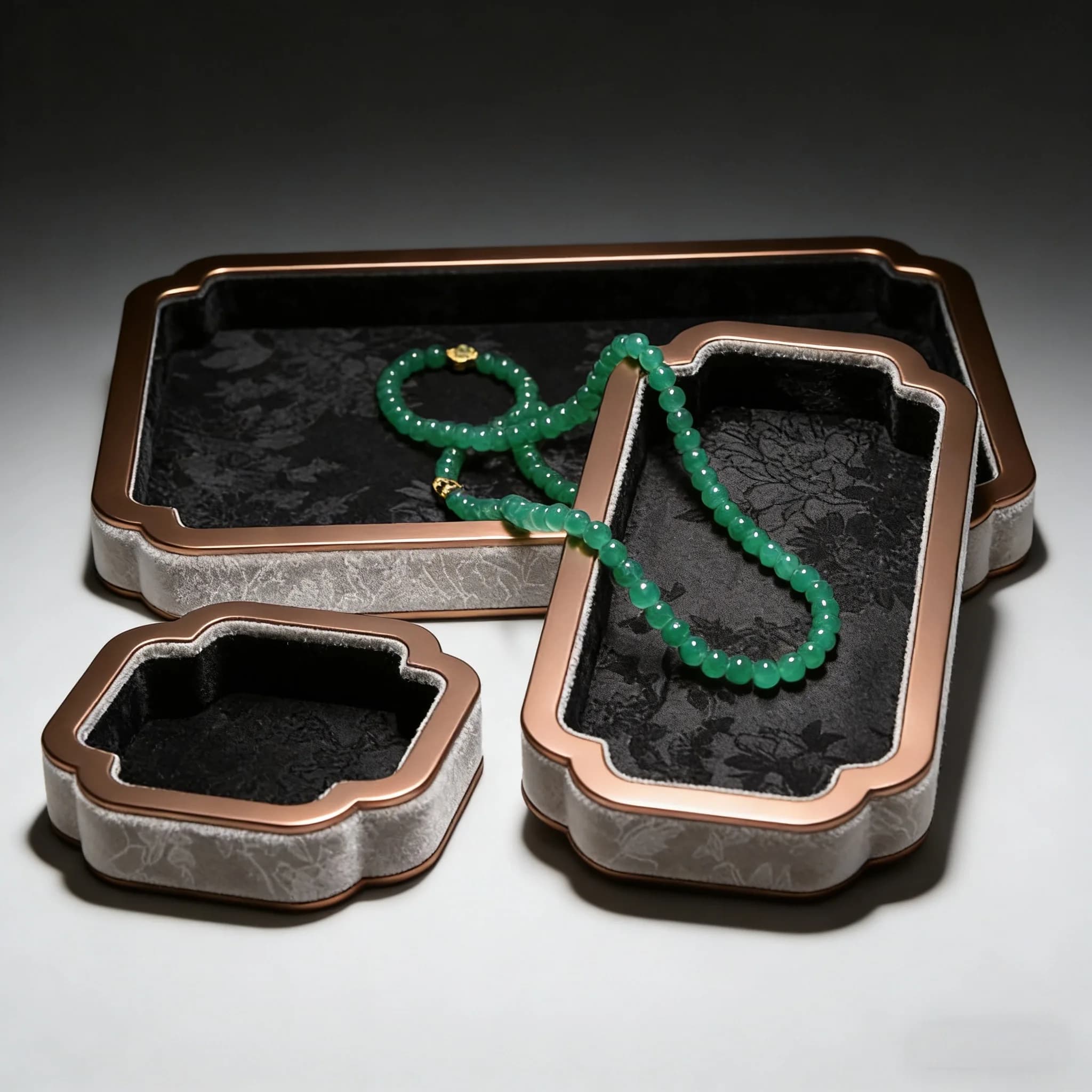 Arabic Style Jewelry Box with Cover, Luxurious Middle Eastern Design, Women's Bracelets and Necklaces Box, Memories Organizer