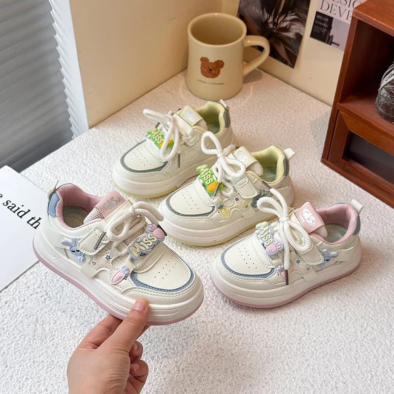 Traspirante primavera autunno versione coreana delle scarpe sportive per bambini scarpe casual da ragazza di moda scarpe da studente con suola morbida