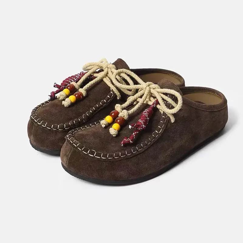 Ciabatte Slip-On in Camoscio con Decorazione di Perline per Donne, Punta Chiusa, Suola Spessa, Scarpe Casual Femminili, Nuovo Stile Primavera 2026