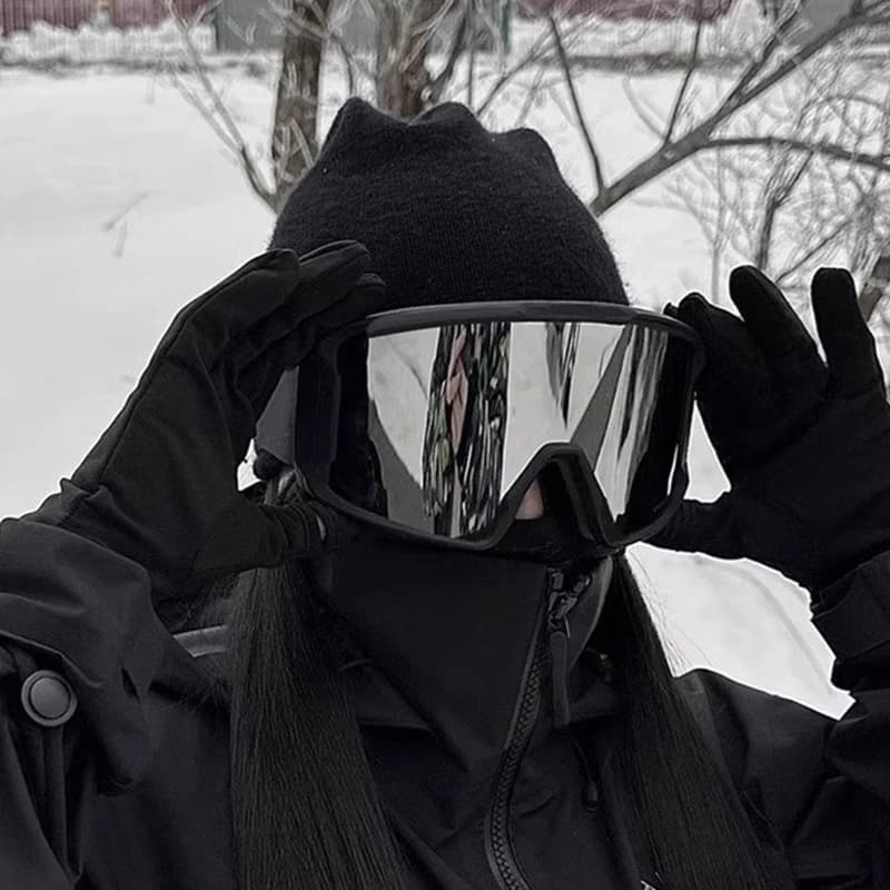 Occhiali da sci invernali di alta qualità per uomo donna Antivento Antiappannamento Protezione UV400 Imbottitura in schiuma morbida Occhiali per sport sulla neve