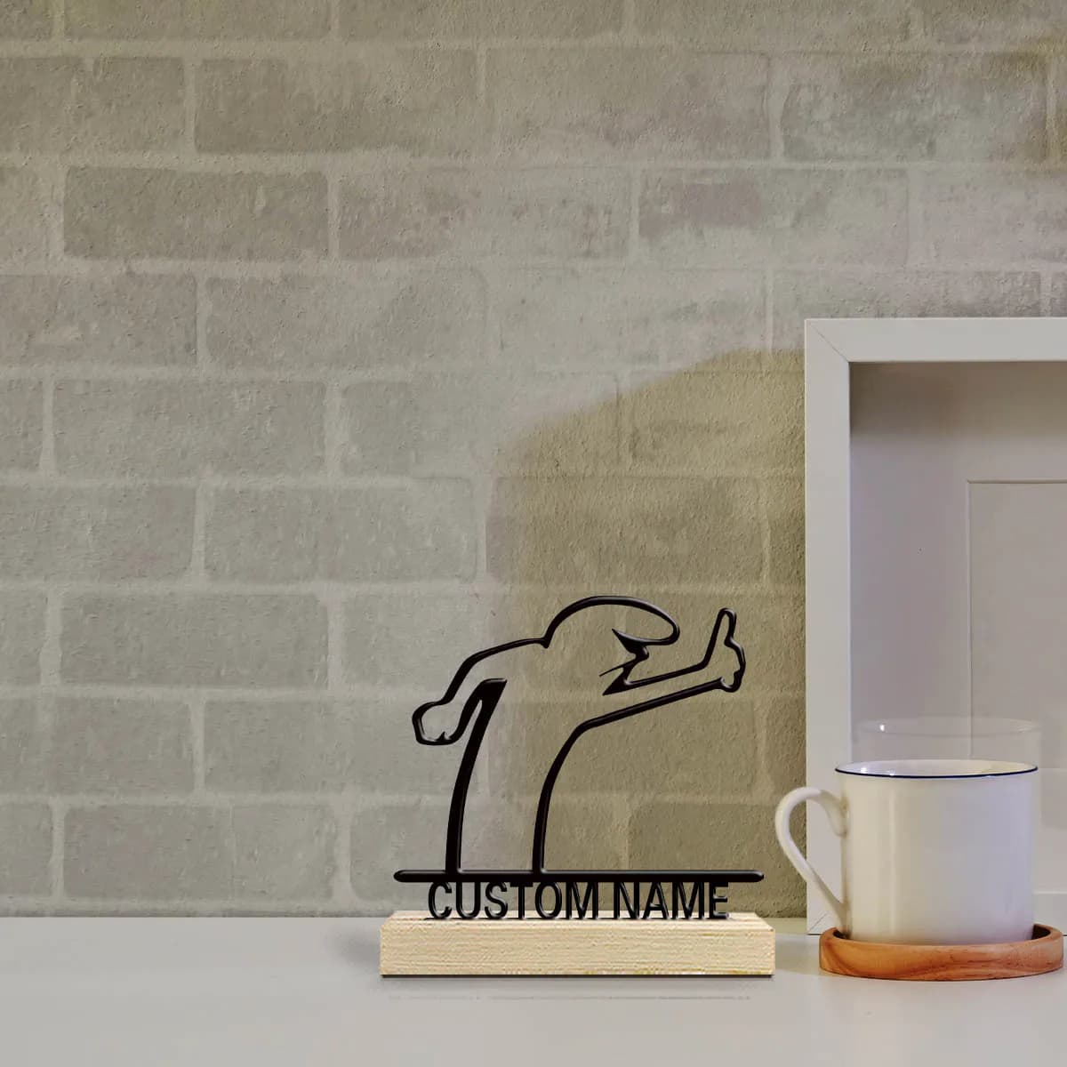 1pc Personalized Retro Iron Statue Decoration Custom Name With Wooden Base Desktop Decoration That Does Not Require Assembly