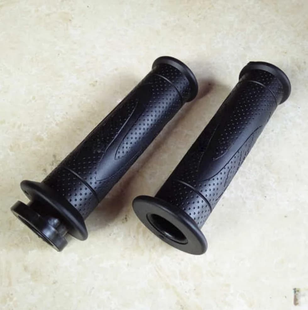Manopole per manubrio moto con tubo acceleratore, set sinistro e destro per Benelli BJ500GS-A TRK502, kit guanti per manubrio