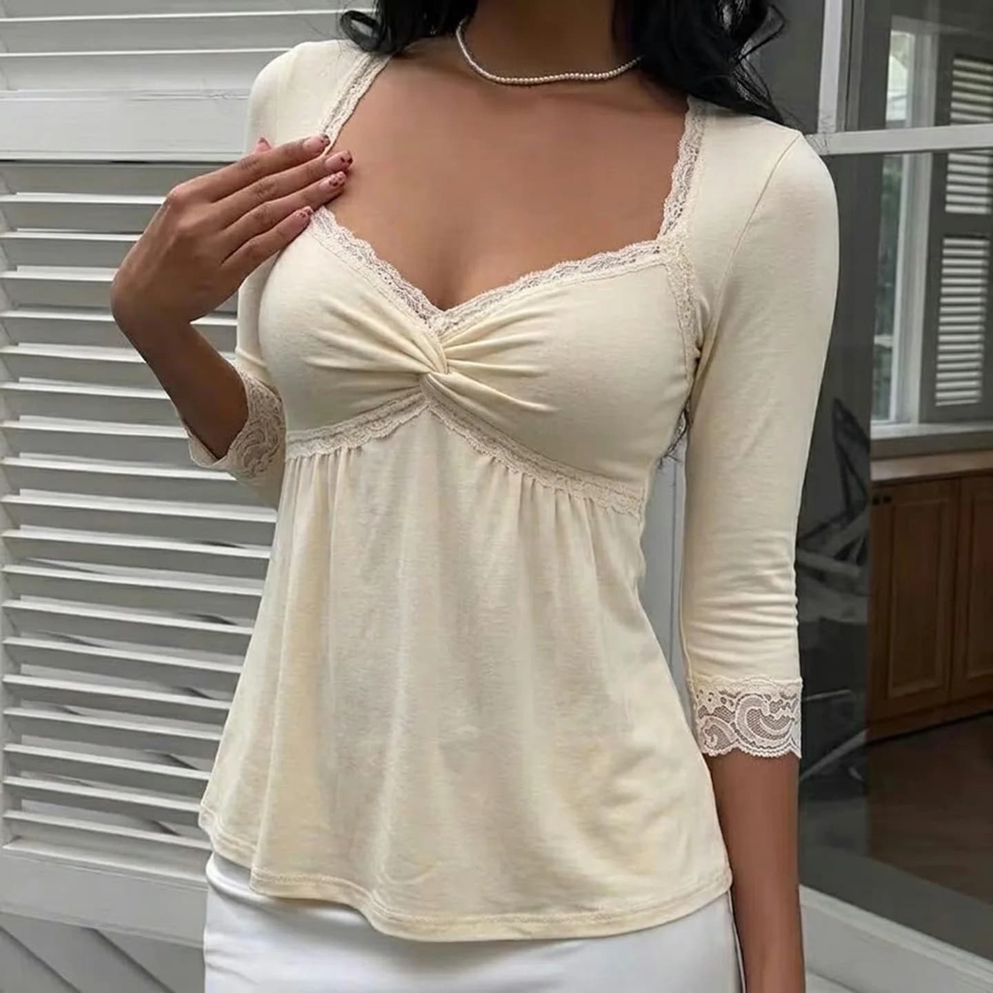 Sweet Lace Splicing V-neck Low-cut Seven-quarter Sleeve T Shirt Top Korean A Pendulum T-shirt