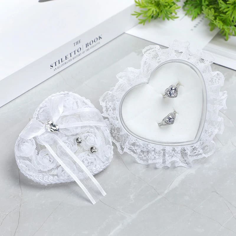 Scatola per anelli Cuore Porta pizzo da sposa Cuscino Cuscini da cerimonia Porta gioielli Scatole di forma bianca Custodia con strass di perle Proposta d'amore
