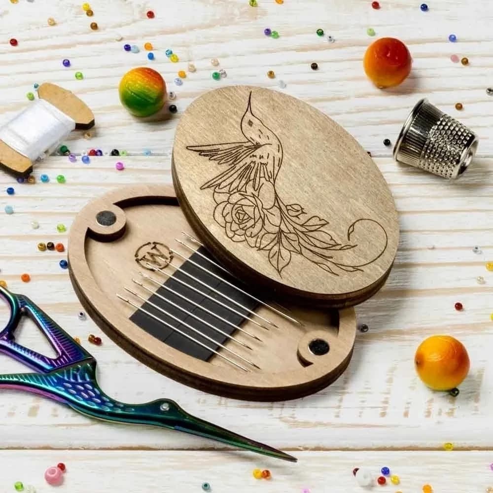 Magnetic Needle Wood Box, Magnetic Feature, Durable Construction, Portable Container, Universal Size