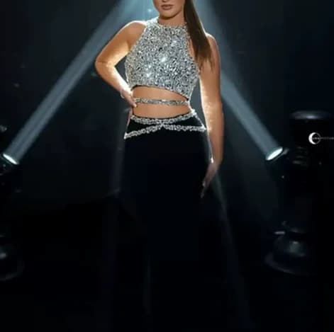 Top gilet per l'industria pesante alla moda e sexy, strass per l'industria pesante con vita e gonna a vista, set da donna con fasciatura per Cr