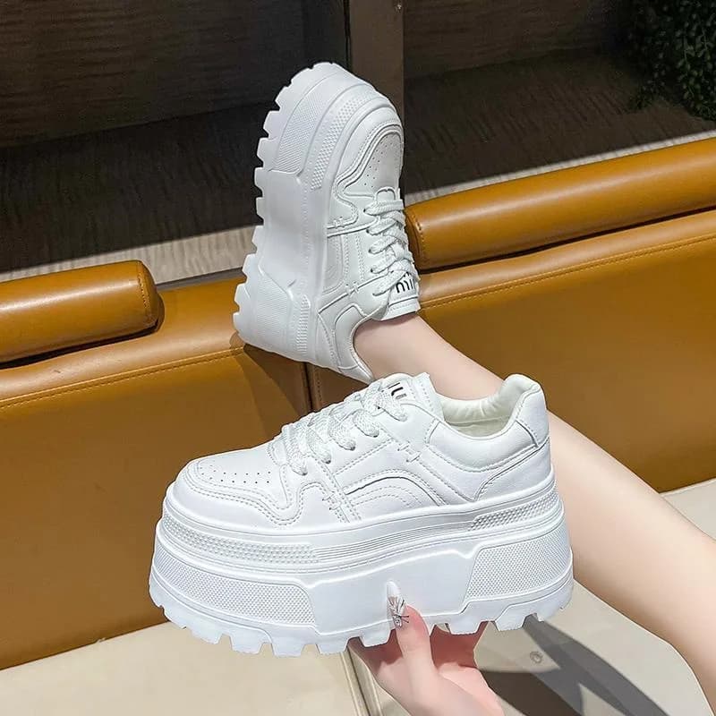 Scarpe da ginnastica da donna Piattaforma con altezza crescente Scarpe bianche da donna 2025 Nuove scarpe casual con suola morbida Scarpe da tavolo Zapatos De Mujer