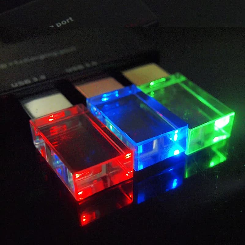Chiavetta usb di cristallo logo personalizzato 3D 4GB 8GB 16GGB 32GB 64GB usb flash pen drive vetro trasparente USB Flash Drive pendrive regalo
