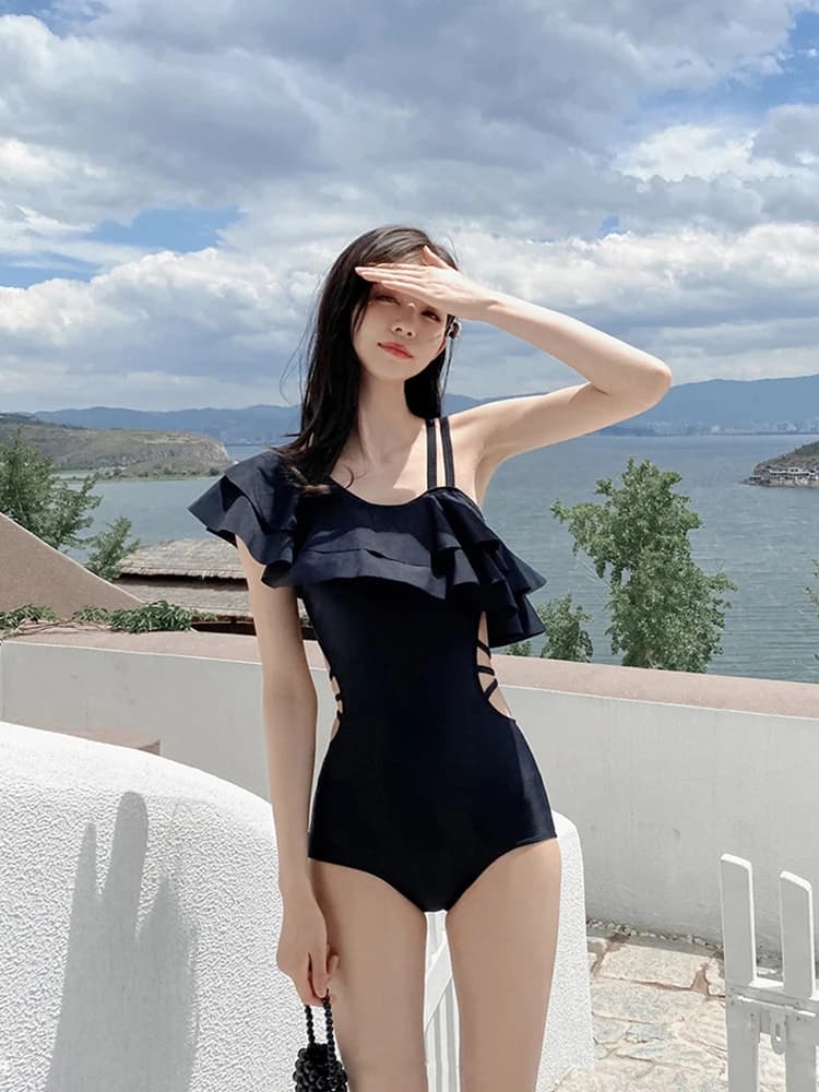 Costume da bagno estivo sexy con pizzo nero, da donna, nuovo modello 2025, modellante, per spa termali e resort, marca personalizzabile