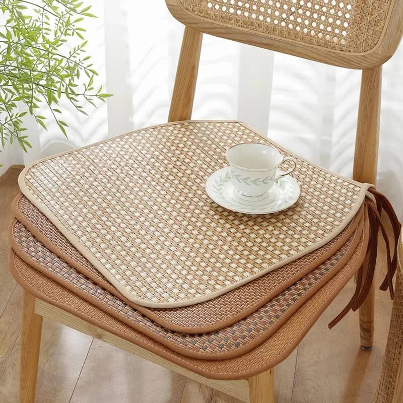 1Pc Grass Weaving Seat Cushion Summer Mat Home Chair Cushion Cool Anti Slip Seat Pad Breathable Sitting Cushion Mat For Chairs