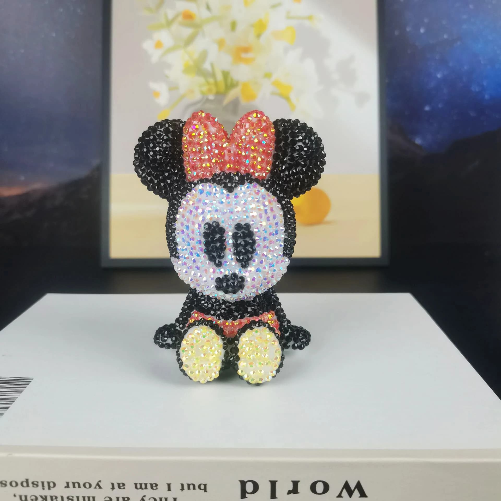Salvadanaio Decorativo Pikachu Mickey Minnie con Diamanti, Souvenir con Personaggi dei Cartoni Animati, Regalo di Compleanno per Bambini