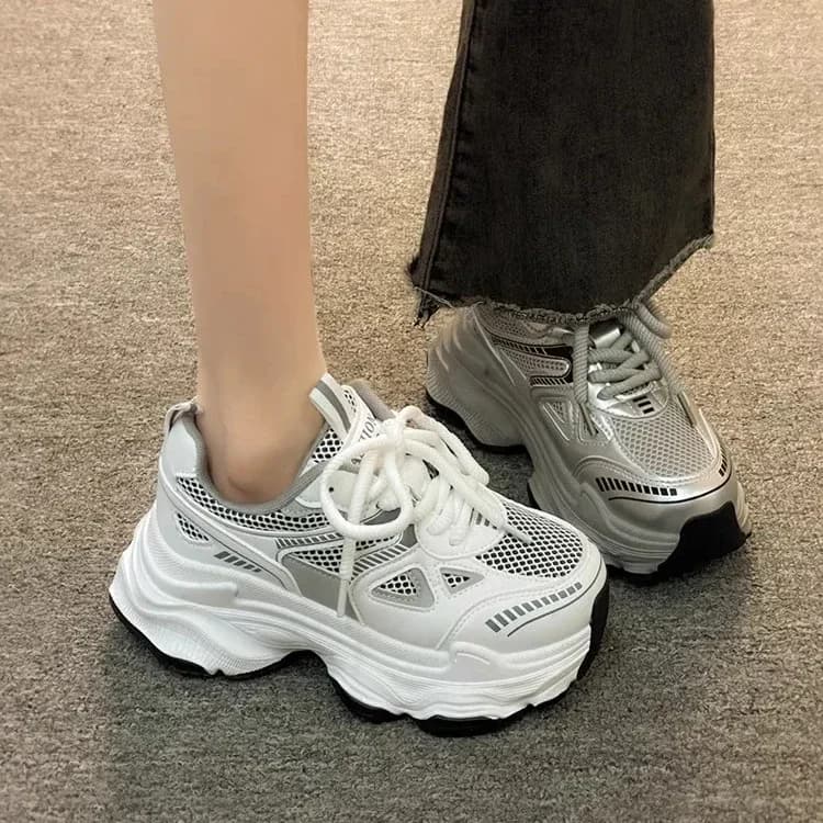 2025 Scarpe da ginnastica con plateau da donna Scarpe da corsa sportive leggere e traspiranti Scarpe vulcanizzate da tennis con suola spessa Zapatos Mujer