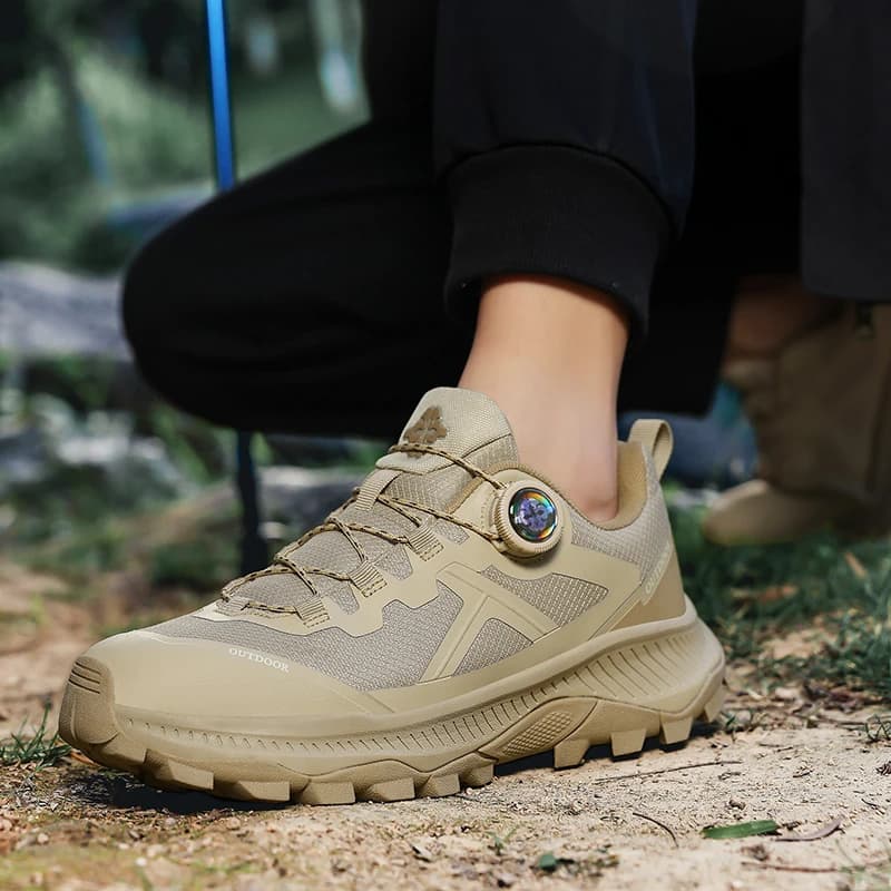Nuovi Scarponi da Trekking 2026 per Quattro Stagioni, Impermeabili, Antiscivolo, Scarpe Sportive Leggere e Resistenti all'Usura