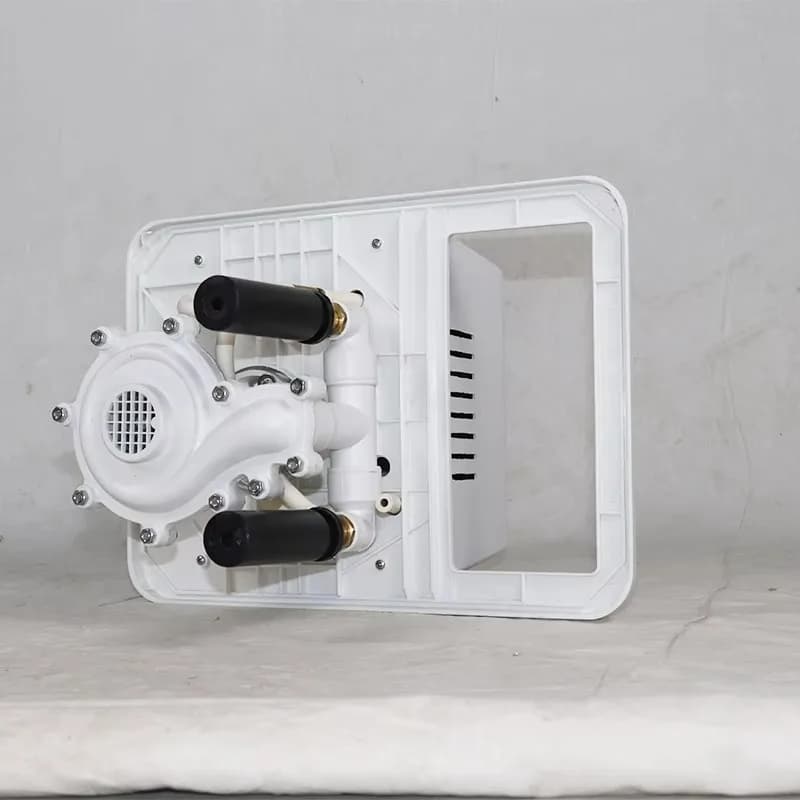 Water ring vacuum pump with laboratory PTFE pump