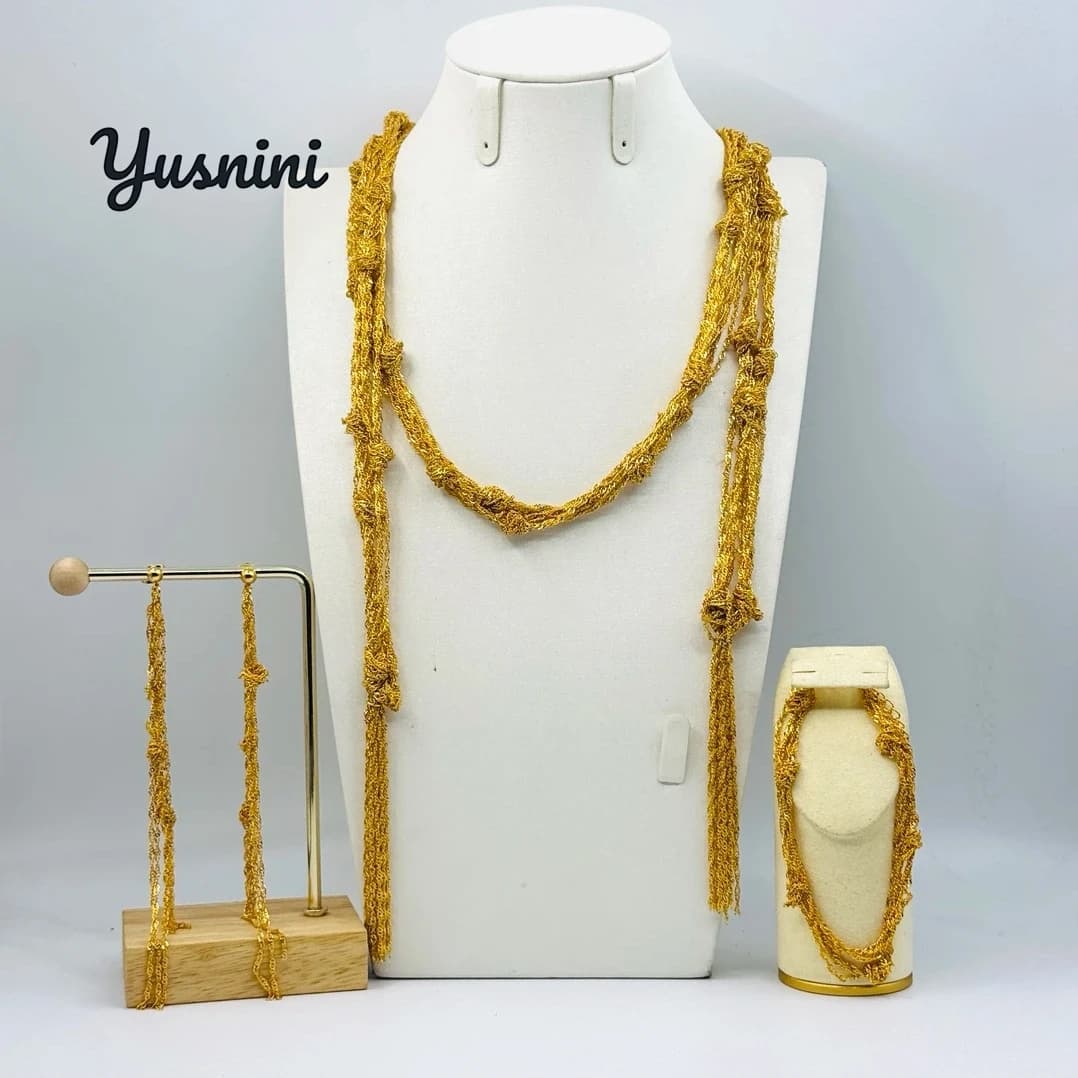New American 24K Placcato Oro Collana Orecchini Bracciali Set di gioielli per la festa nuziale di fascia alta Regalo di festa per le donne YY10822