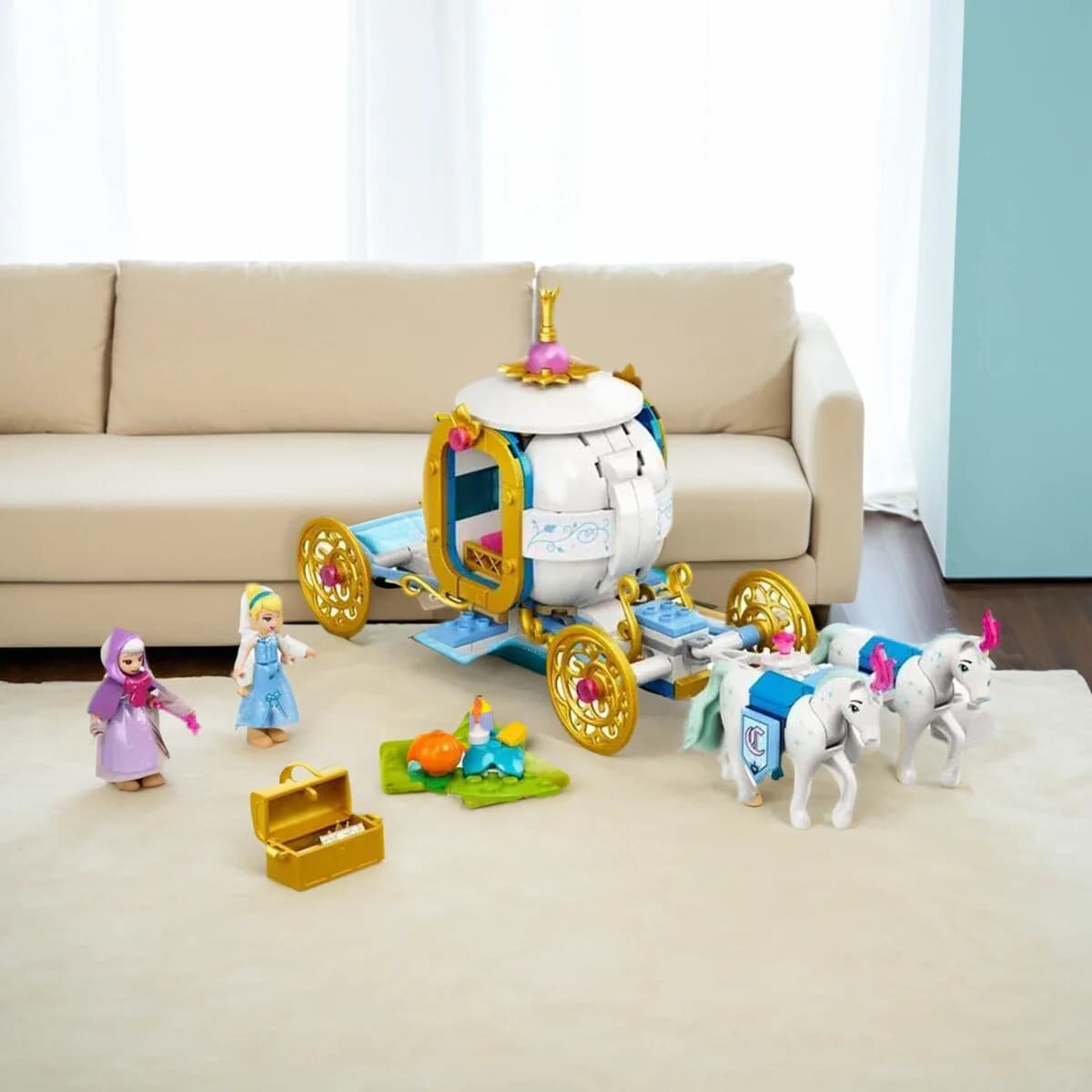 Set di Costruzioni Carrozza Reale di Cenerentola da 237 Pezzi, Ornamenti Decorativi da Collezione, Mattoncini Assemblabili, Giocattoli Kawaii, Regali a Sorpresa per Ragazze