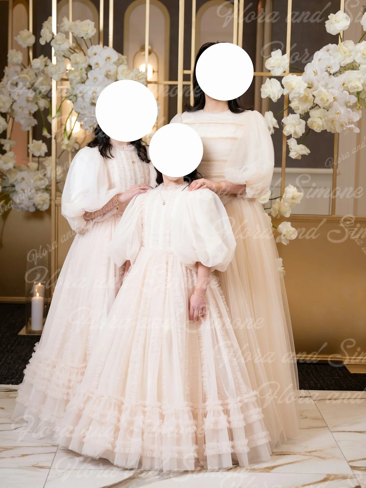Elegant and soft short sleeve girl dress with high neck and short bubble sleeves for first communion dresses suitable for wedding parties