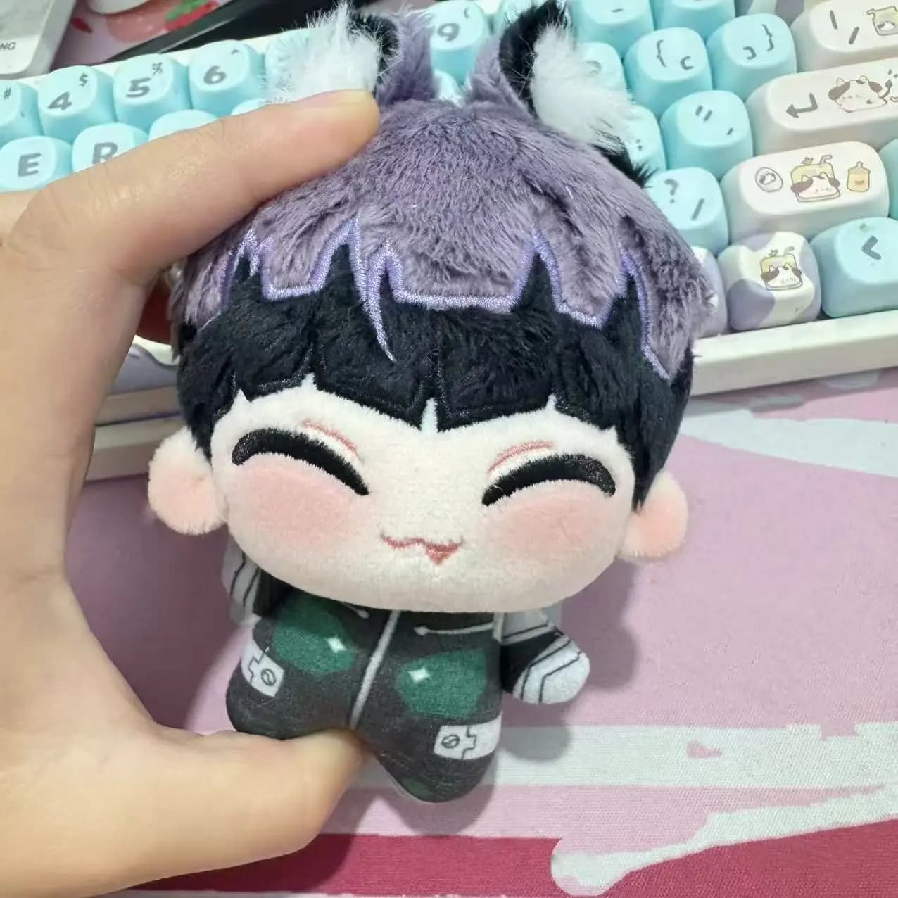 Peluche Anime Kaijuu 8-gou Hoshina Soushirou da 10 cm, Bambola Seduta, Giocattolo per Bambini e Adulti, Regalo da Collezione, Ciondolo Carino