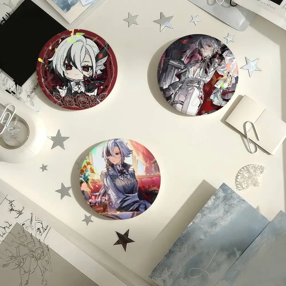 Spille Laser di Arlecchino dal Gioco Genshin Impact, Distintivi Fatti a Mano per Zaini, Regali, Decorazioni per Borse, Collezione per Fan