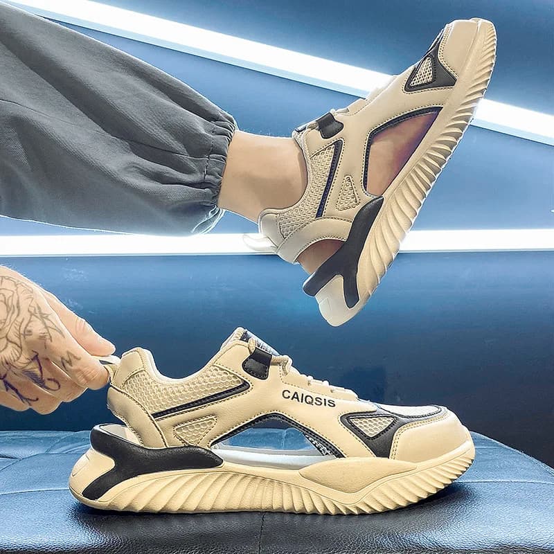 Sandali da uomo estivi Scarpe casual traspiranti Sandali da spiaggia da uomo leggeri Scarpe da ginnastica di lusso alla moda Scarpe da uomo scavate per esterni