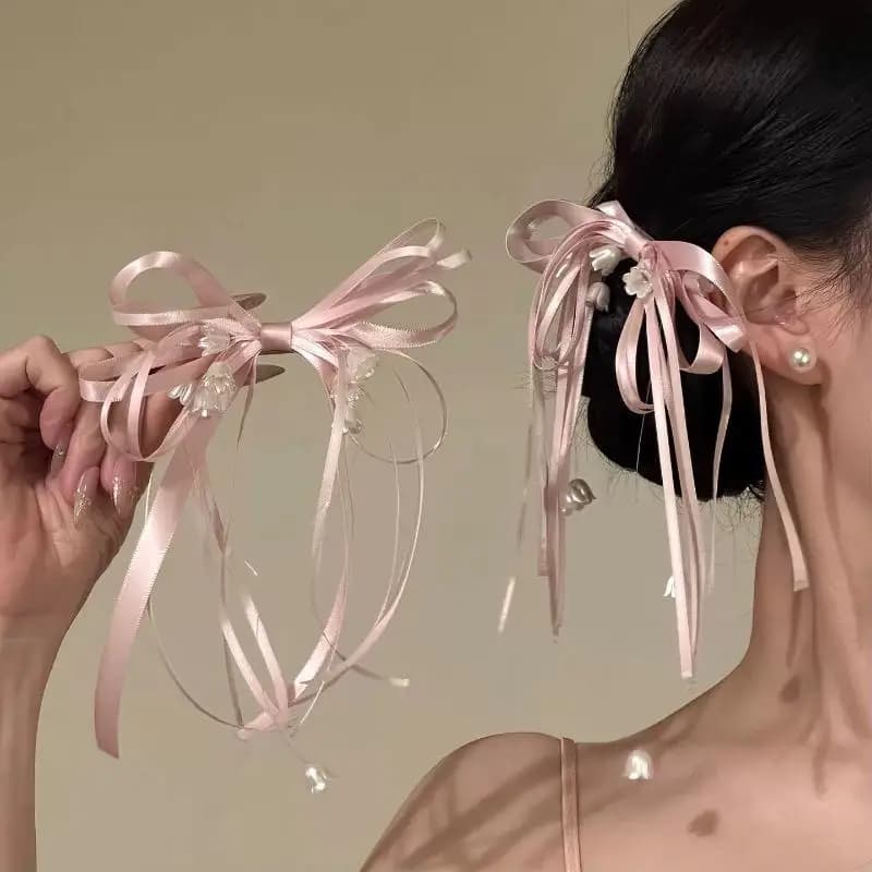 Fermaglio per capelli con fiocco a forma di fiore di ciliegio e giglio della valle, ideale per i festival primaverili e i picnic