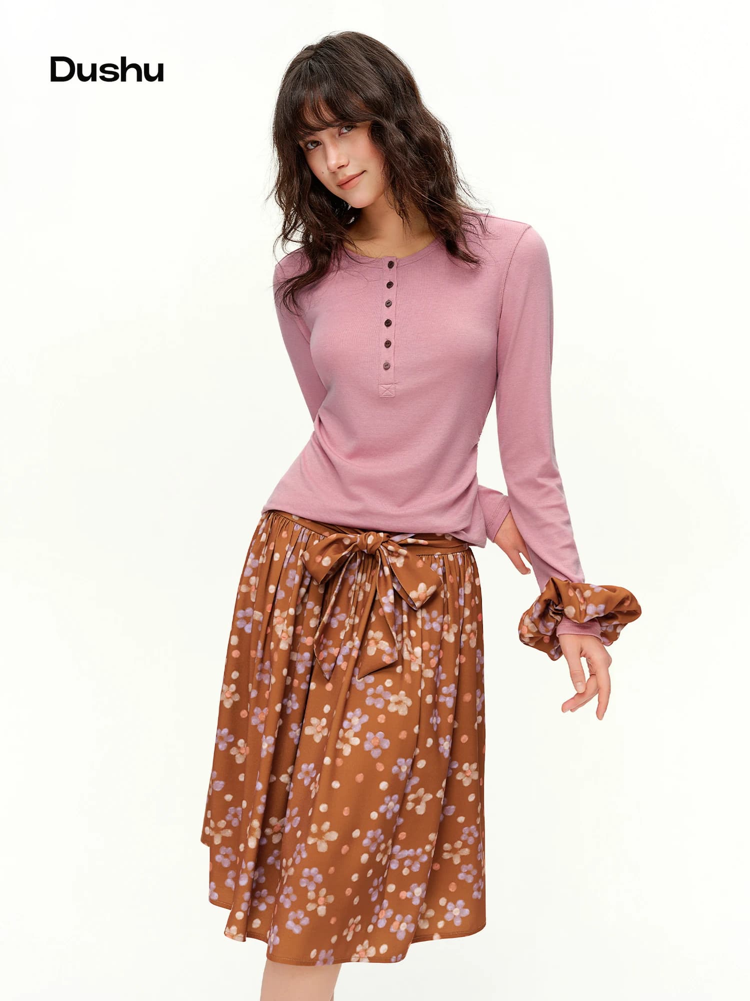DUSHU Women's Retro Set: Gonna Midi a Vita Alta with Floral Print, Long Sleeved Pink T-shirt, French Romantic Style with Elastic Hair