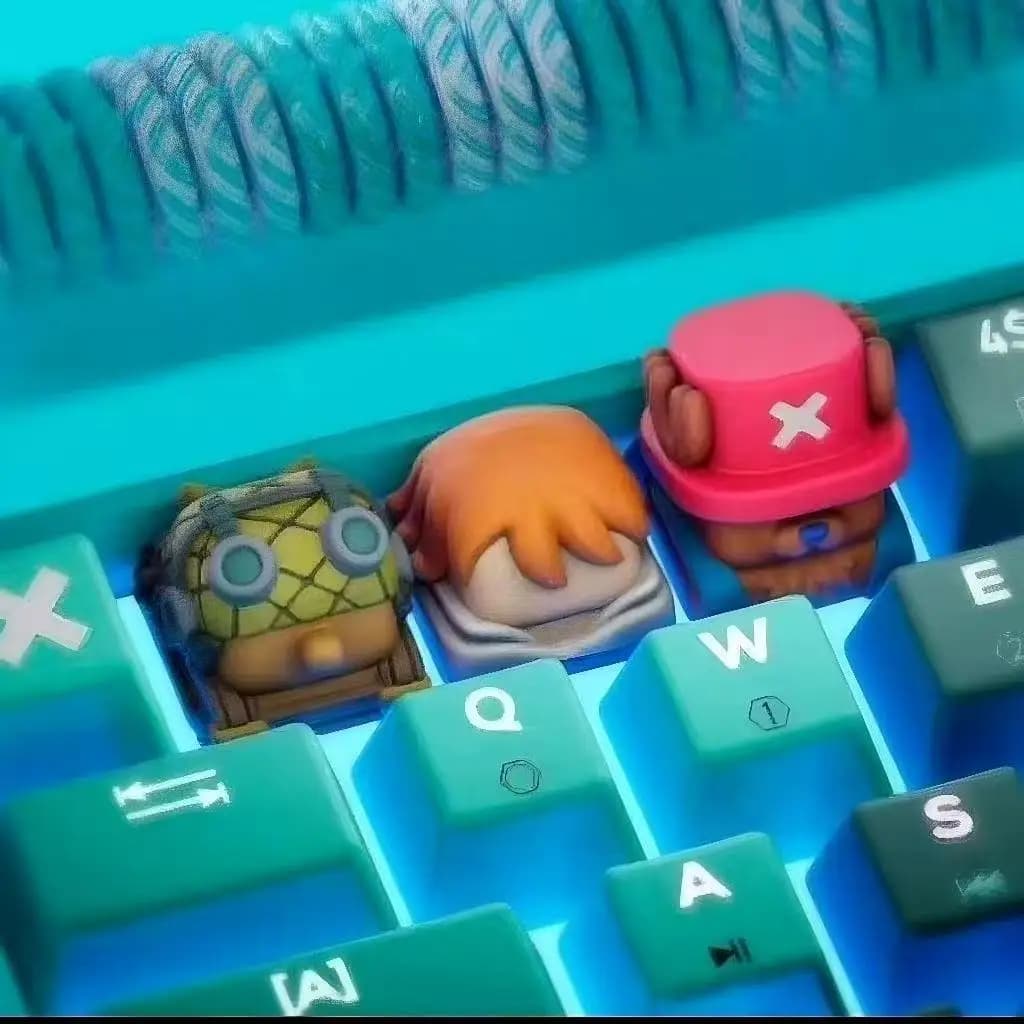 Cartoon Anime One Piece Figura FAI DA TE Nami Chopper Usopp Keycap Croce Tastiera Meccanica ESC Base Keycap Regalo