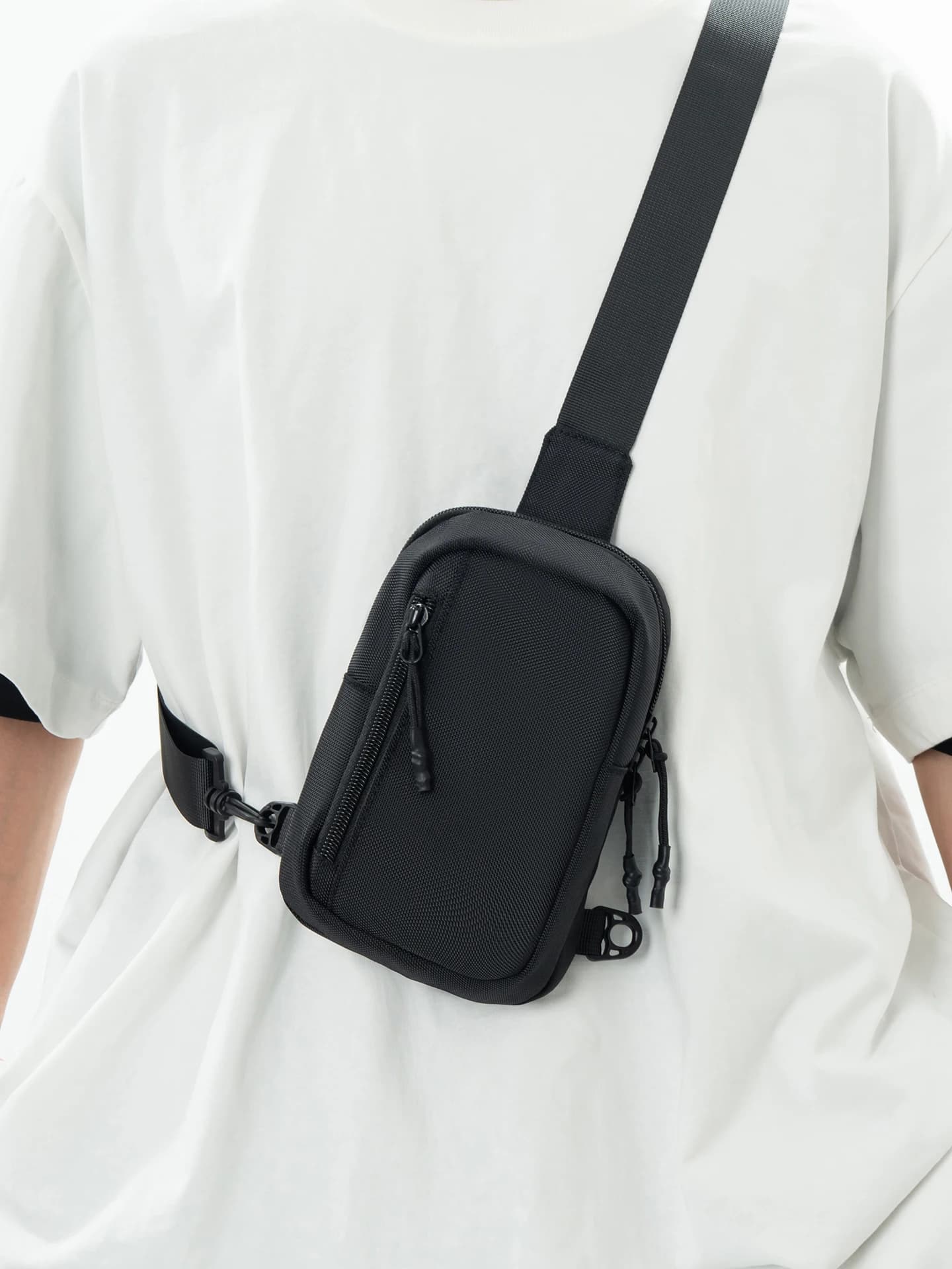 Borsa a Tracolla Casual da Uomo, Leggera e Semplice, Zaino Monospalla, Borsa da Petto per il Tempo Libero, Stile Sportivo alla Moda in Nylon