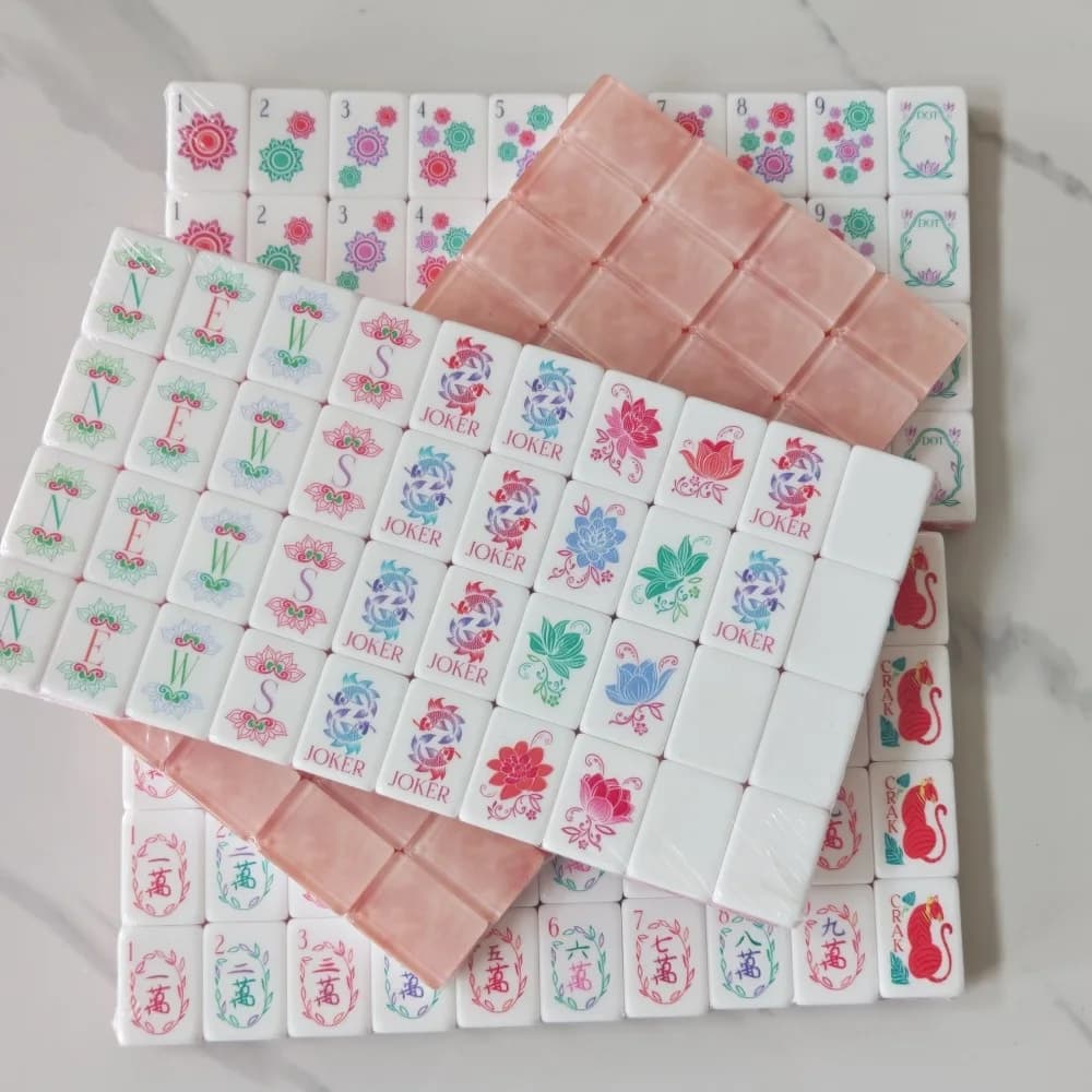 Set Mahjong Americano Portatile Rosa Perla, 160 Tessere, Lussuoso in Acrilico a 4 Strati, per Regali a Sorpresa, Feste e Intrattenimento Domestico