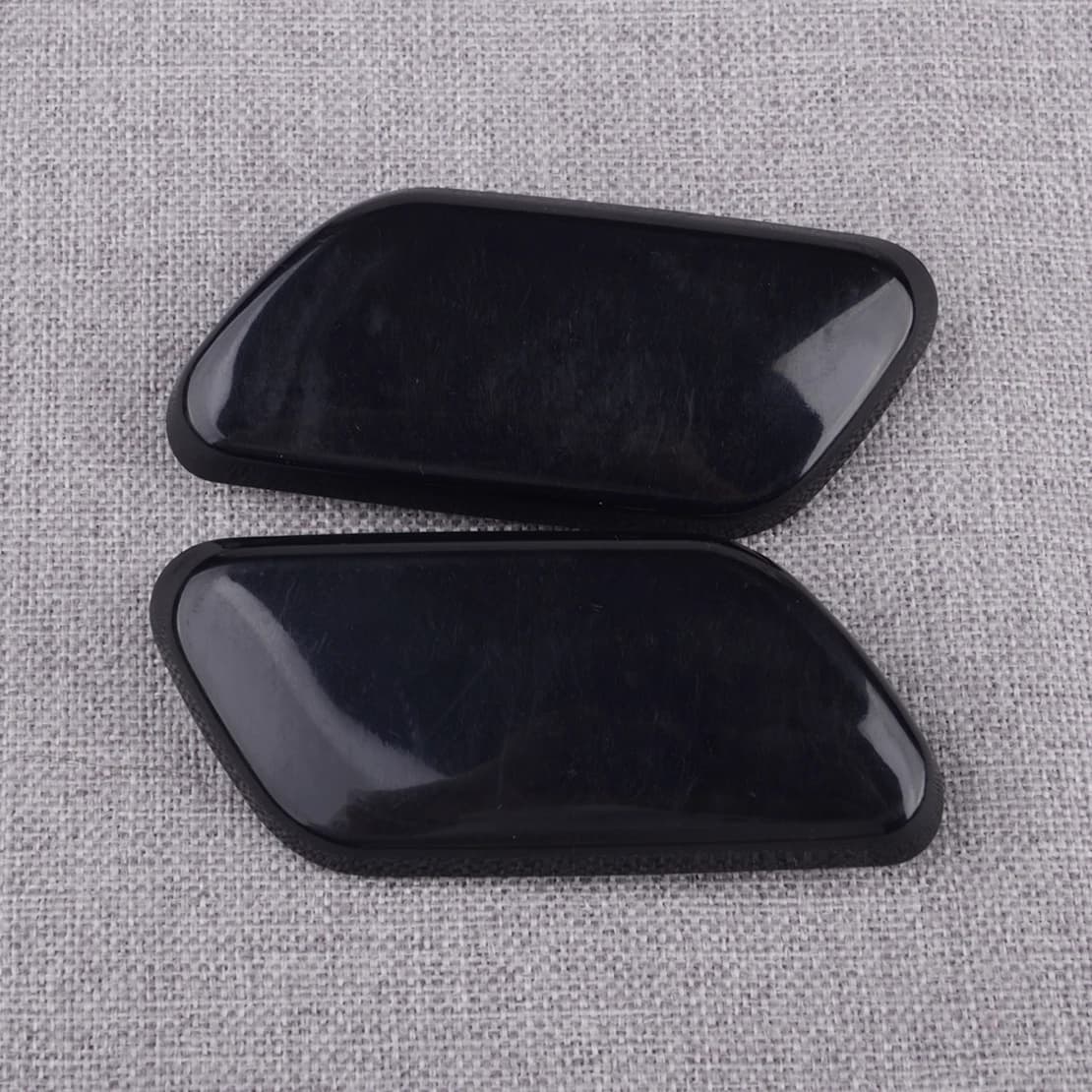 1 Pair of Front Headlight Lavafari Spray nozzle Cover cap 85354-47020 Size for Toyota Prius XW30 2011-2015 Black 85353- 47020