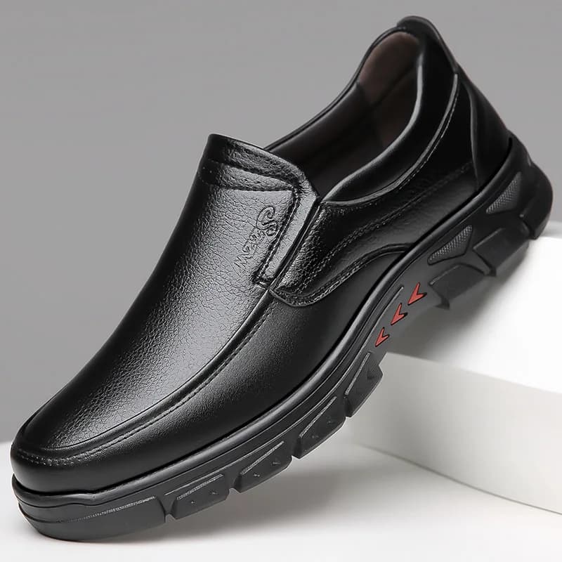 Mocassini da uomo in vera pelle di grandi dimensioni 38-48 scarpe casual da lavoro traspiranti comode mocassini da guida slip on per tutte le stagioni