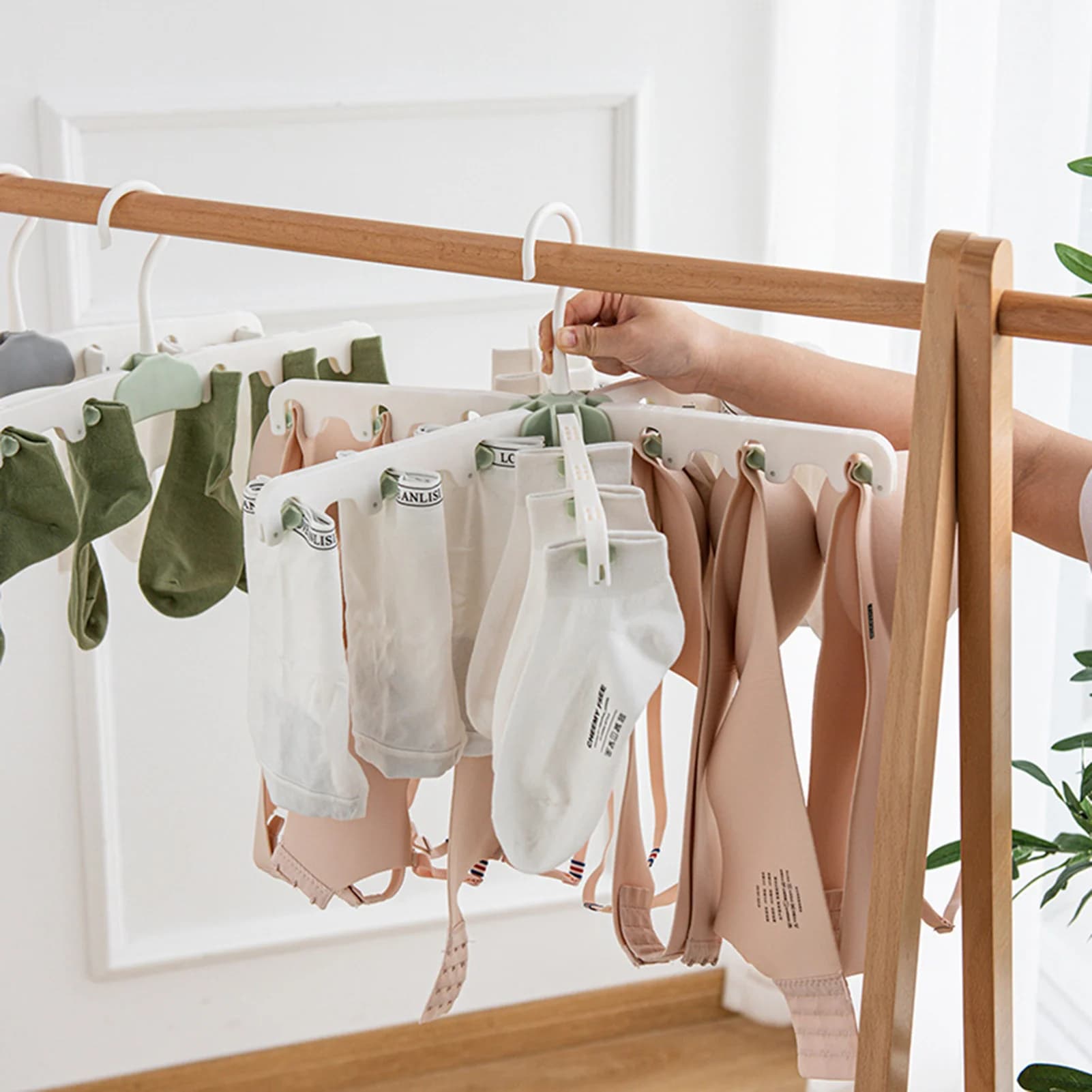 Rotatable Hanger With Clips For Hanging Socks Underwears Drying Rack Sock Drying Student Dormitory Multifunctional Drying Rack